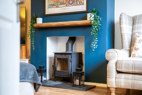 2 bedroom end of terrace house for sale, West Street Gardens, Stamford
