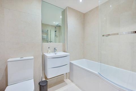 1 bedroom flat to rent, Bourne Place, Chiswick, London, W4