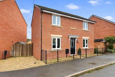 4 bedroom detached house for sale, The Fairways, Gloucester GL19