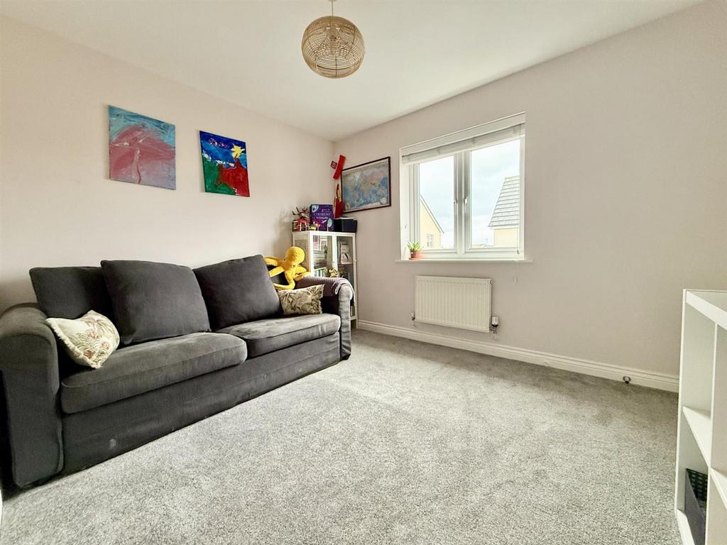 Bedroom4.jpg