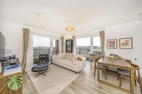 2 bedroom flat for sale, Bowen Drive, Charlton, London, SE7