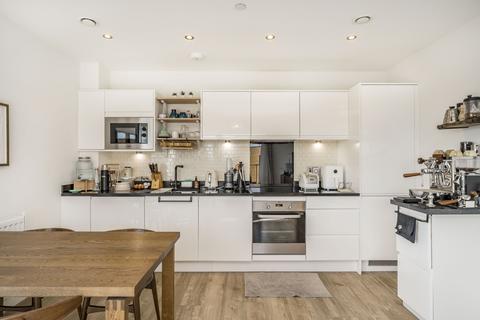 2 bedroom flat for sale, Bowen Drive, Charlton, London, SE7