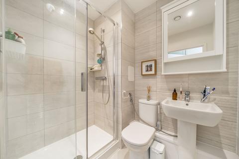 2 bedroom flat for sale, Bowen Drive, Charlton, London, SE7