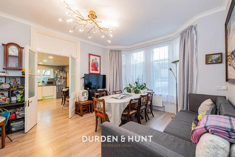 undefined, Wanstead Park Avenue, Wanstead E12