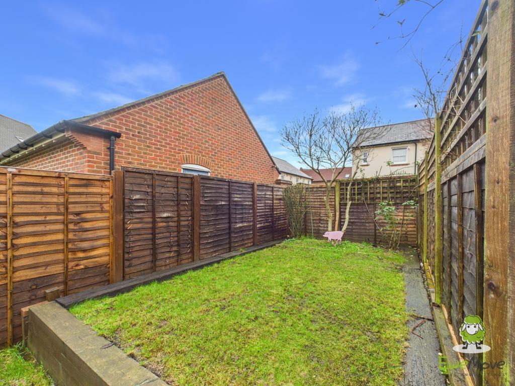Ewe Move Estate Agents Basingstoke - Avington Way