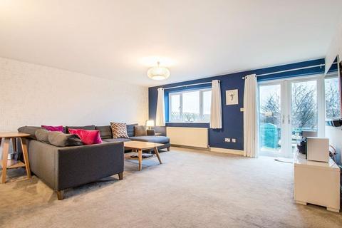 5 bedroom detached house for sale, Wood Lane, Batley WF17