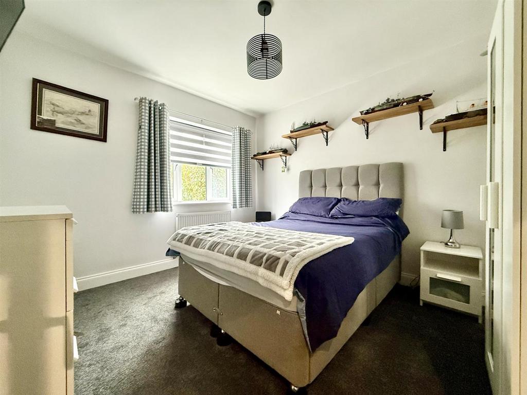 Bedroom2.jpg