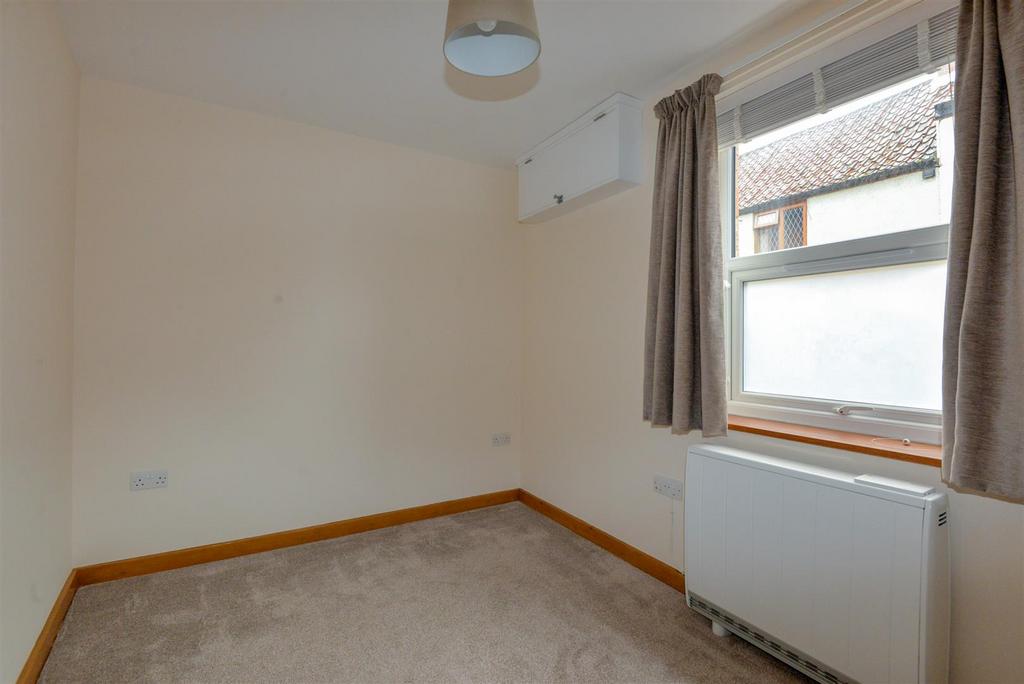 Bedroom2 1.jpg