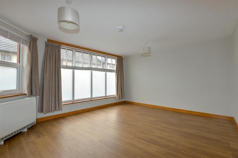 undefined, Fore Street, North Petherton TA6