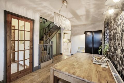 4 bedroom detached house for sale, Church Road, West Yorkshire WF6