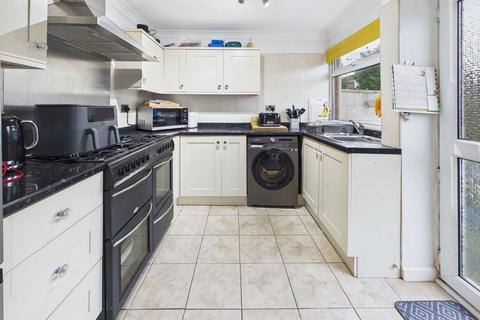 3 bedroom terraced house for sale, Blackbrook Avenue, Paignton