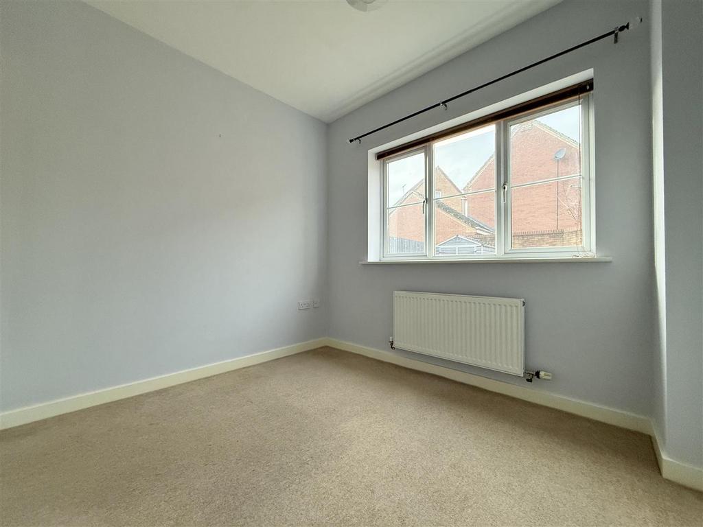 Home Office/Bedroom Three