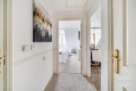 undefined, The Hart, Farnham, Surrey, GU9
