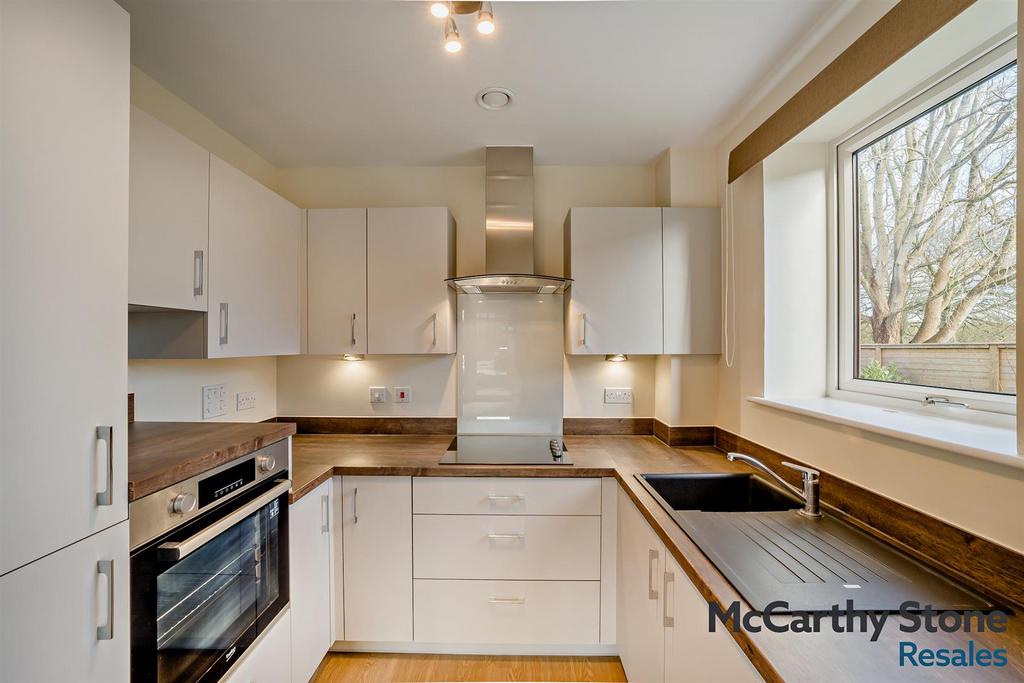 8677868-interior08-800.jpg