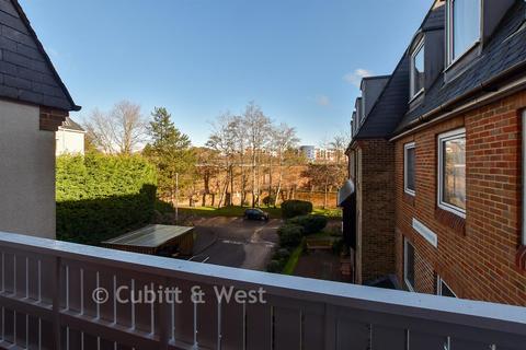 1 bedroom flat for sale, Mill Bay Lane, Horsham, West Sussex