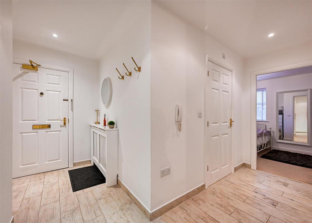 3 Dunstanville Court-04.jpg
