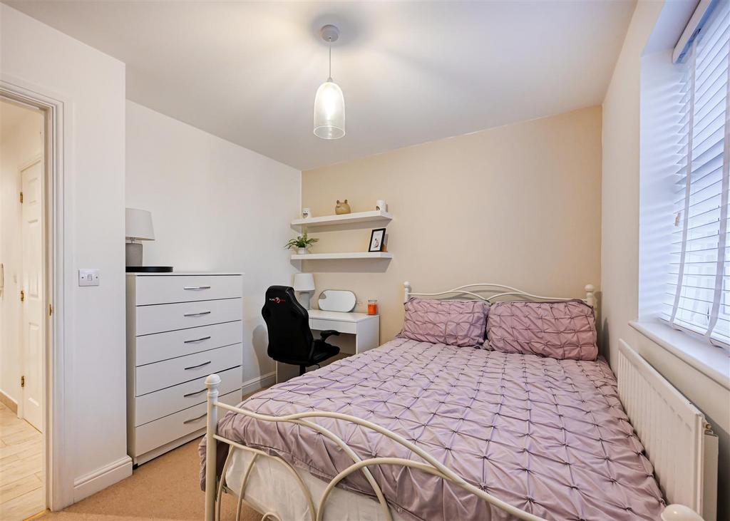 3 Dunstanville Court-06.jpg