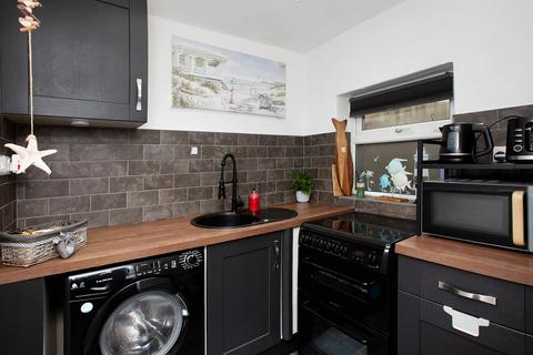 2 bedroom terraced house for sale, Willow Street, Teignmouth, TQ14