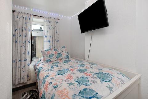 2 bedroom terraced house for sale, Willow Street, Teignmouth, TQ14