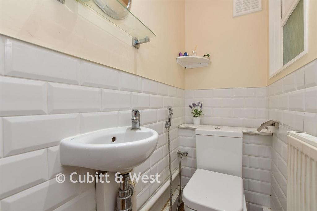 Separate WC