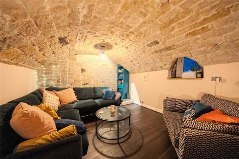 1 bedroom terraced house for sale, Back Lane, Horsforth, Leeds, West Yorkshire
