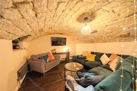 1 bedroom terraced house for sale, Back Lane, Horsforth, Leeds, West Yorkshire