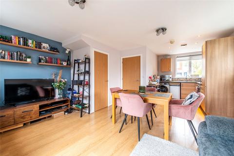 2 bedroom end of terrace house for sale, Wellesley Corner, Northfleet, Kent, DA11