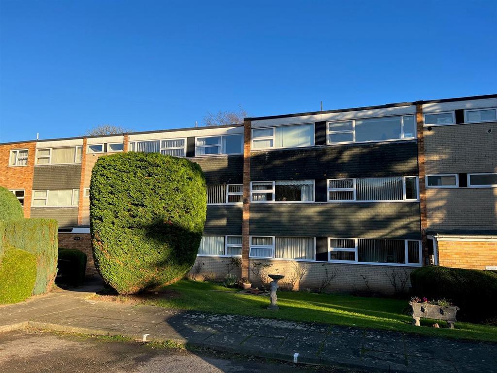 15 Chestnut front.jpg