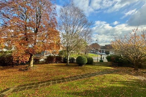 undefined, 15 Chestnut CourtAvenue RoadMalvernWorcestershire