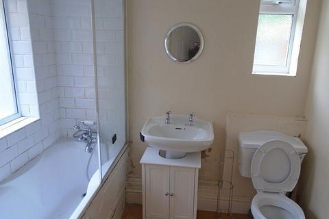 2 bedroom house to rent, 49 Winnie Road, B29 6JU