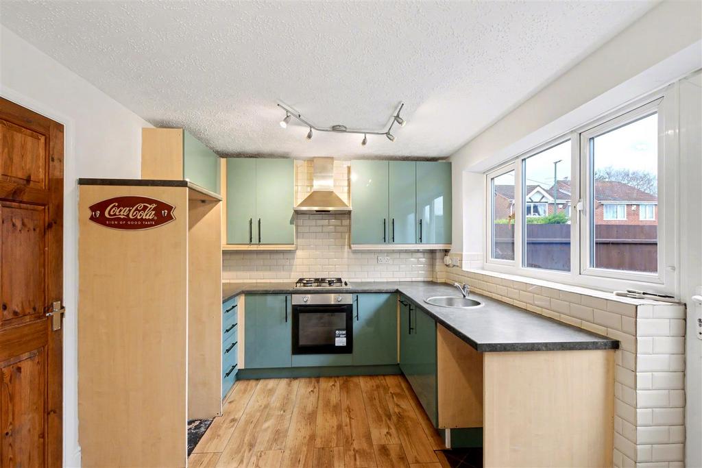 Kitchen (3).jpeg