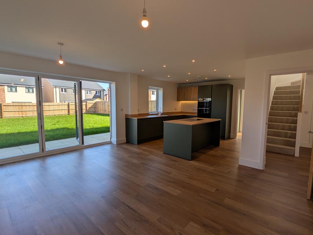 Open Plan Kitchen/Dining Room