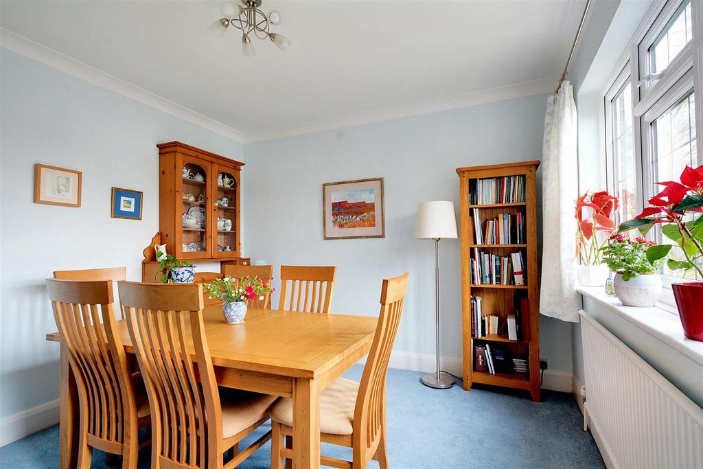 Dining Room.jpeg