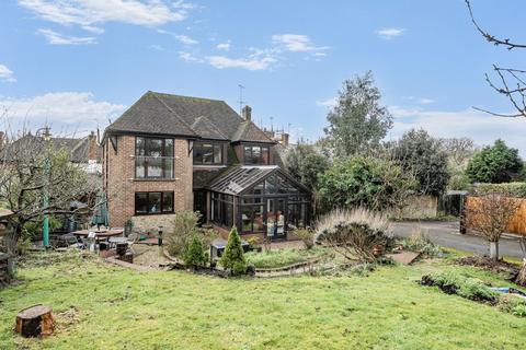 4 bedroom detached house for sale, The Street, Willesborough TN24 0NA