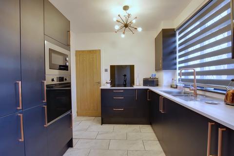 3 bedroom semi-detached bungalow for sale, FAREHAM PARK ROAD, FAREHAM