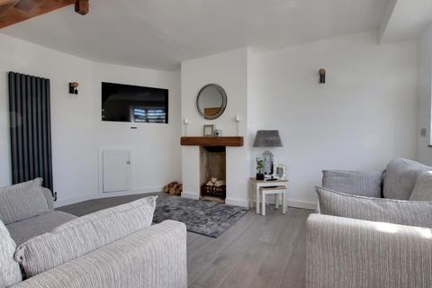 3 bedroom semi-detached bungalow for sale, FAREHAM PARK ROAD, FAREHAM