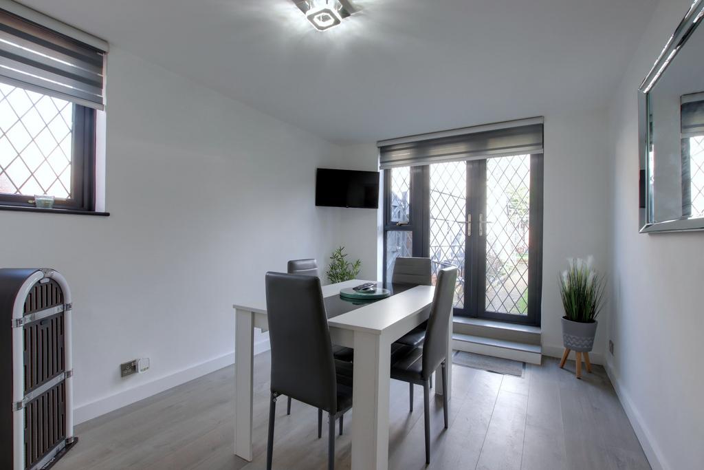 Dining room/bedroom three