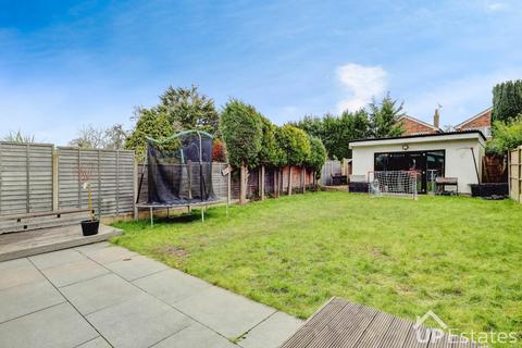 4 bedroom semi-detached house for sale, Clifford Bridge Road, Binley, Coventry