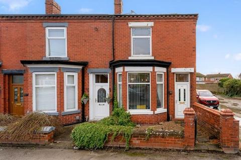 St. Helens Road, Leigh WN7