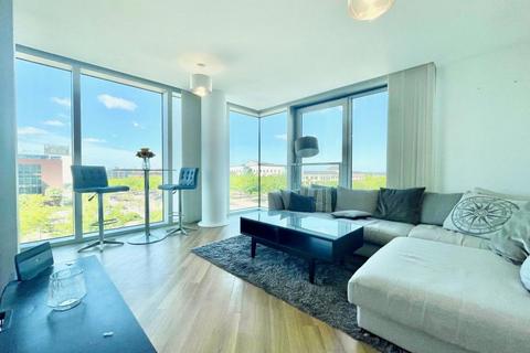 undefined, Manhattan House, The Hub