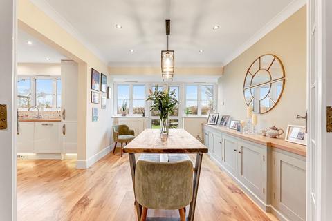 5 bedroom detached house for sale, Hawthorn Close, Nottingham NG14