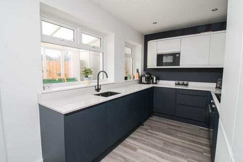 3 bedroom semi-detached house for sale, Rudgleigh Road, Pill, Bristol BS20