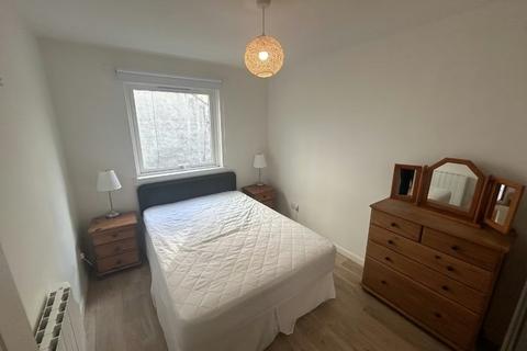 2 bedroom flat to rent, Bells Wynd, Edinburgh, EH1