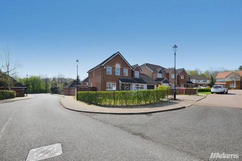 5 bedroom detached house for sale, Lady Richeld Close, Sandymoor
