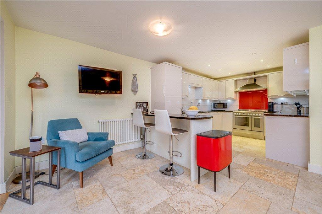 Breakfast Kitchen