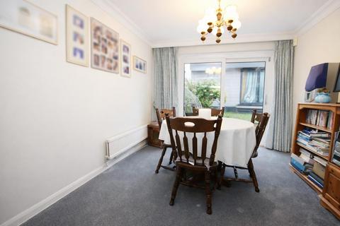 4 bedroom semi-detached house for sale, Chandos Road, Borehamwood