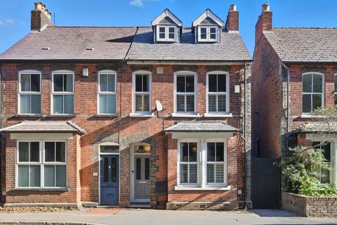 undefined, Ingrave Road, Brentwood, CM15