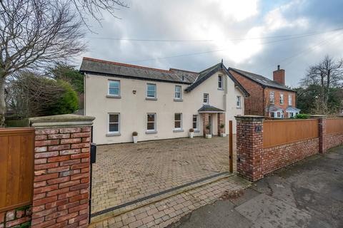 5 bedroom detached house for sale, Freshfield Road, Liverpool L37