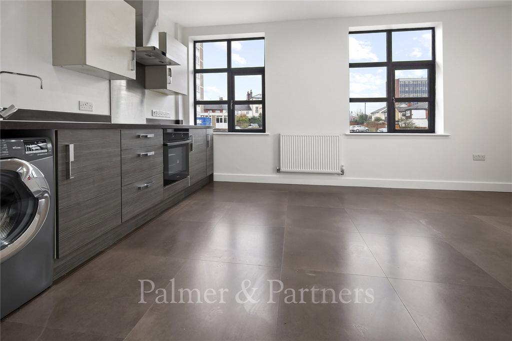 Kitchen/Reception