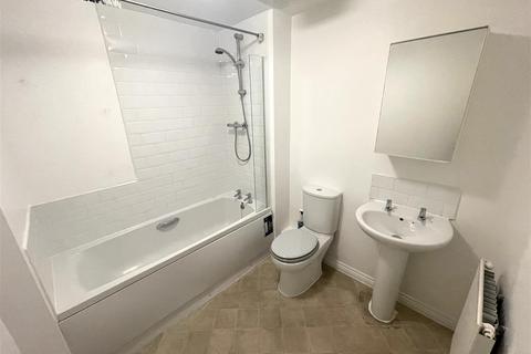 2 bedroom terraced house to rent, Cossington Road, Coventry